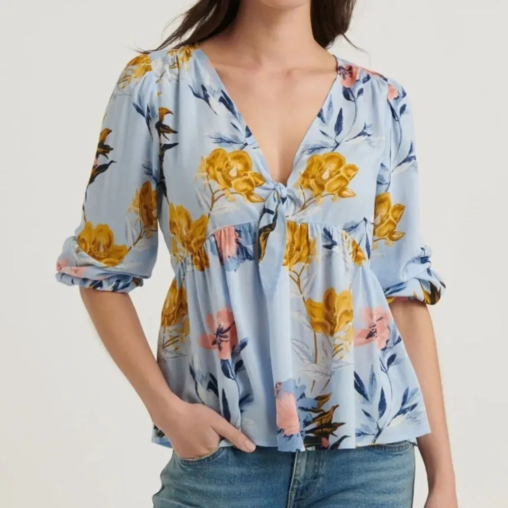 Lucky Brand Floral V-Neck bowtie babydoll 
Light Blue/yellow bottcuff sleeve
